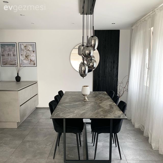 Açık konsept yaşam alanı, Modern, Sandalye, Yemek masası, Sarkıt, Aydınlatma, Zemin seramikleri, Tül perde, Perde, Fon perde, Amerikan Mutfak, Mutfak