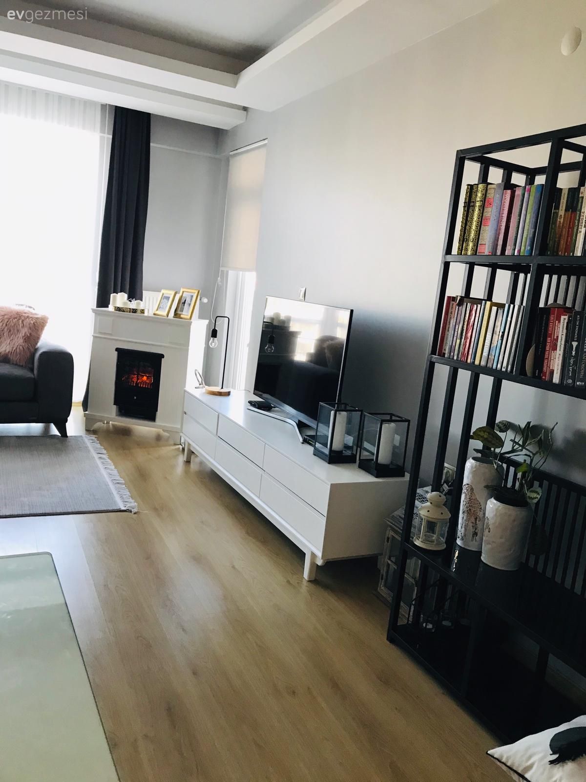 Tv ünitesi, Tv ünitesi aksesuarları, Ev Aksesuar, Dekoratif Objeler, Parke, Beyaz, Siyah, Kitaplık, Kitaplık dekoratif objeleri