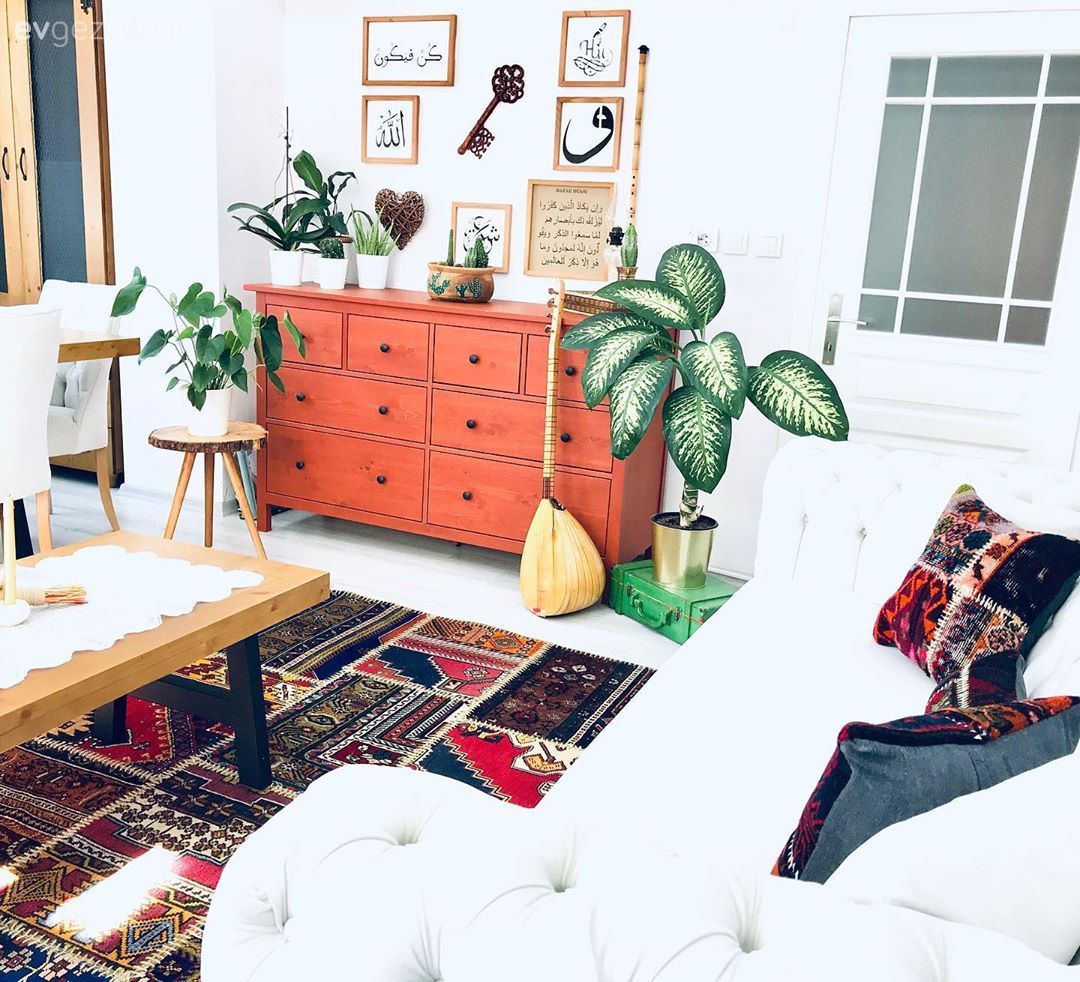 Nostaljik Detaylarla Dolu Bu Ev Geçmişi Bugünle Buluşturuyor