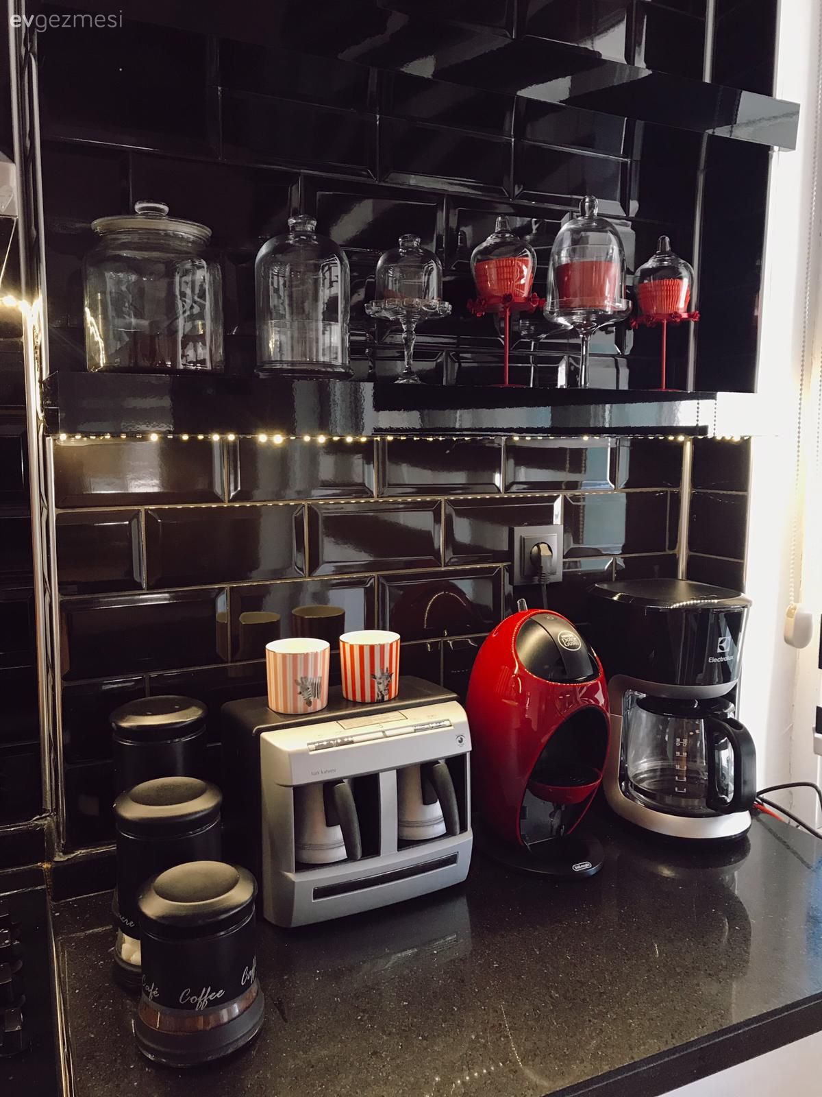 Mutfak tezgahı, Mutfak, Mutfak tezgah arası, Siyah tezgah, Tezgah arası seramik