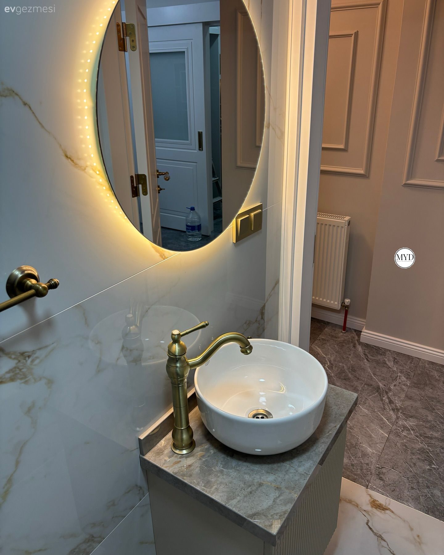 Mutfak ve Banyolar Yeni Halleriyle Modern Görünüme Geçmiş