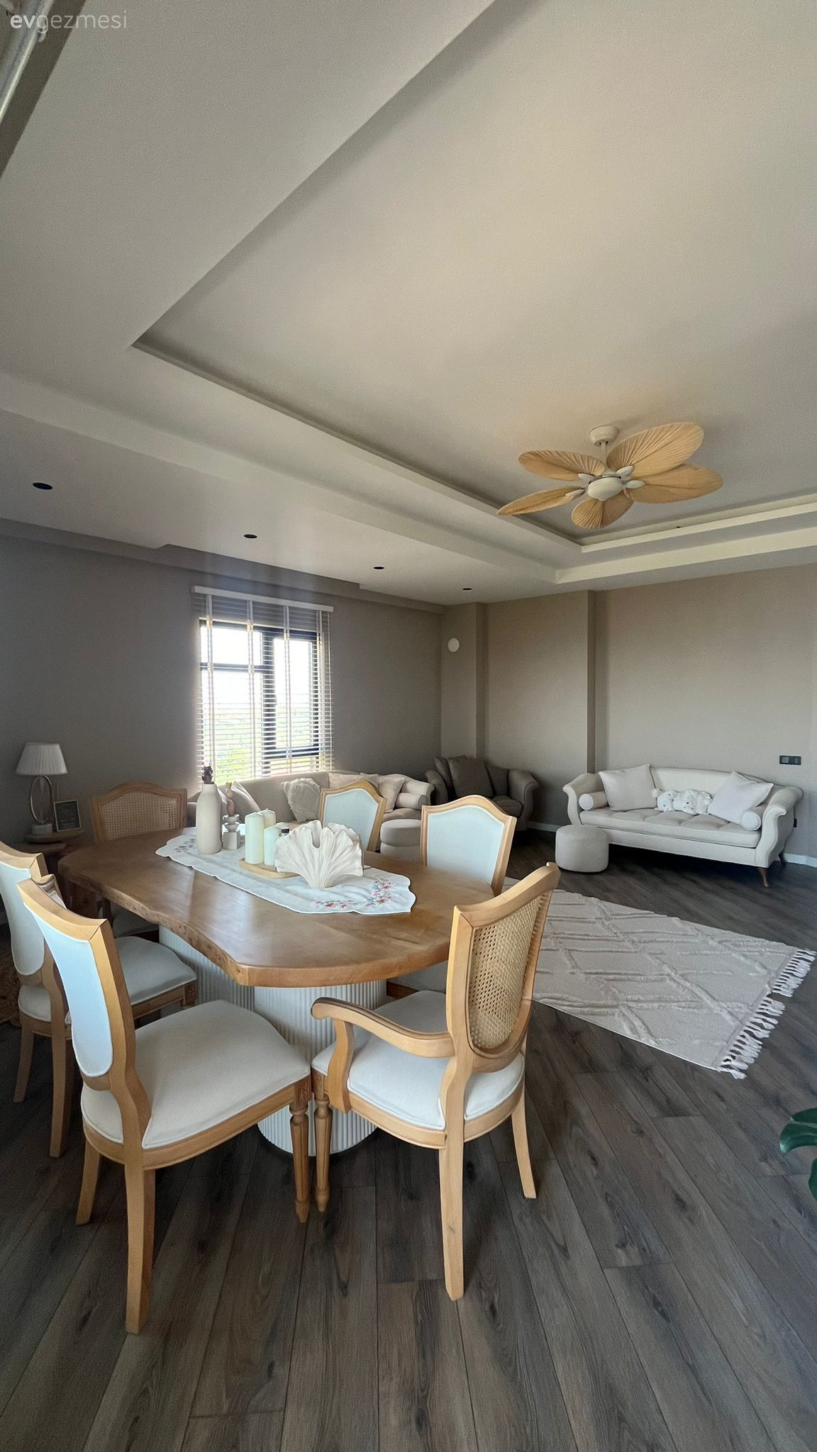 Samsun'daki Bu Evin Cazibe Noktalarında Hep Ayna Var!