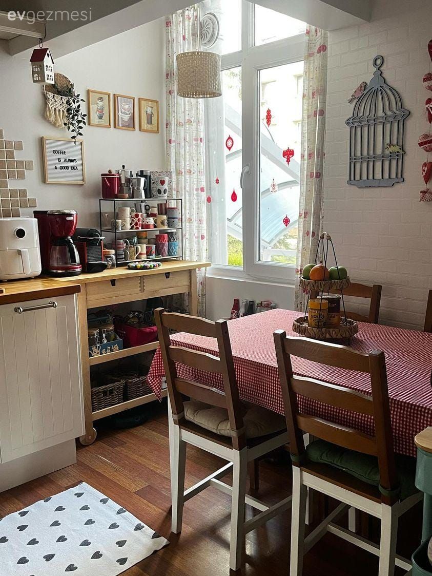 Bu Rustik Mutfakta Çok Sesliliğe de Ayrı Bir Yer Var!