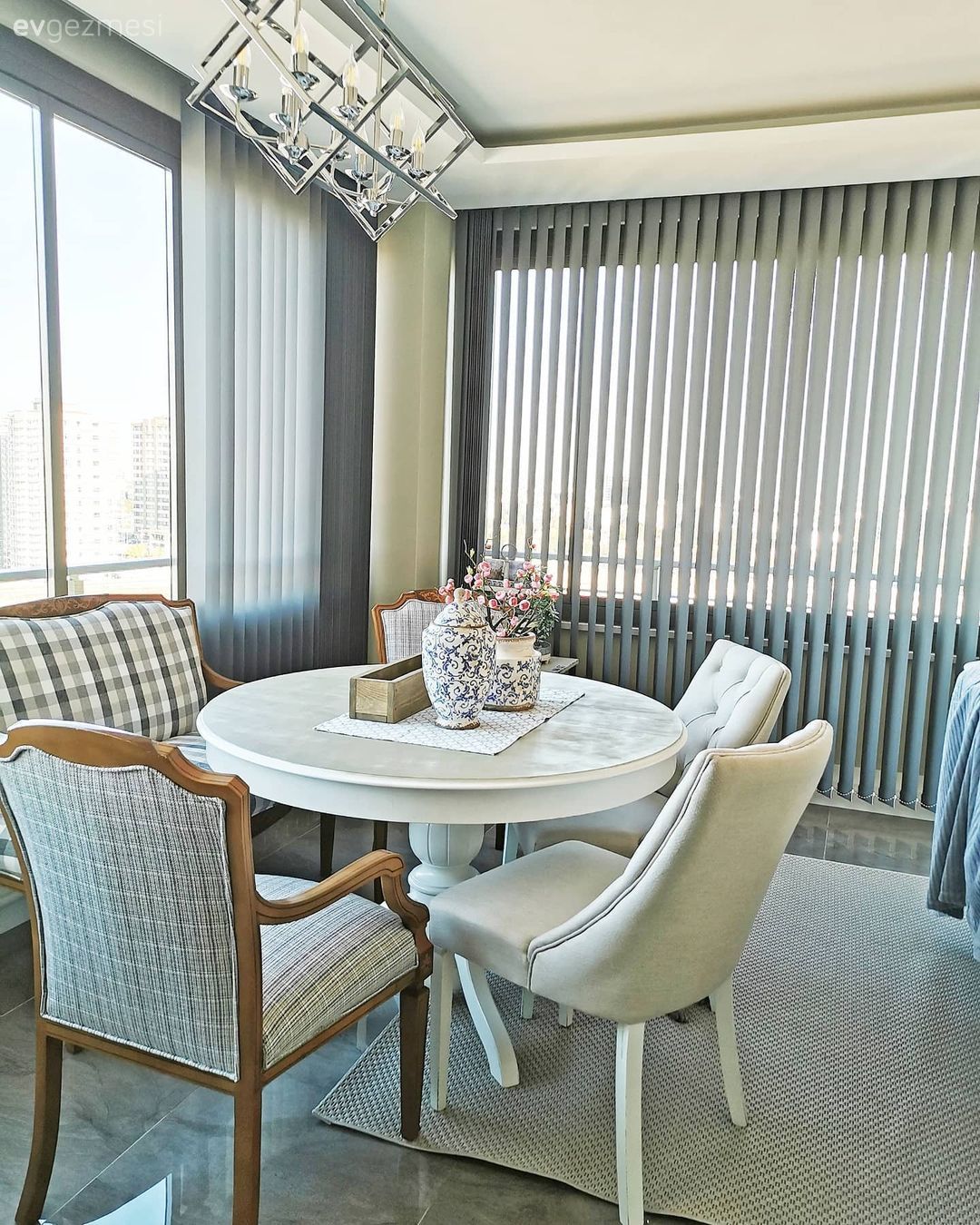 Balkon masası, Sandalye, Beyaz, Gri, Ekose desen, Desenler