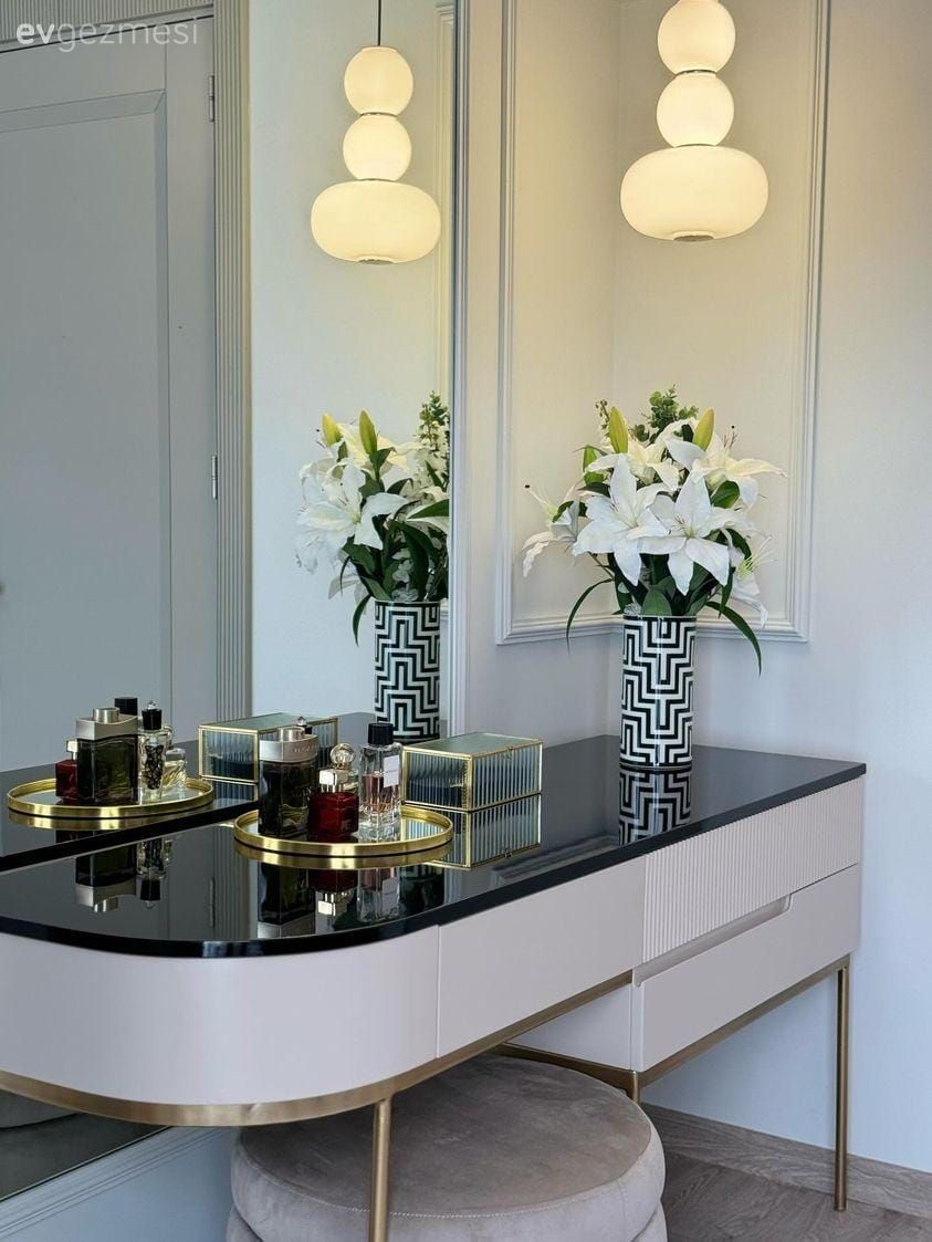 Özel Tasarımların Yer Aldığı Bu Evde Her Duvar Ayrı Şıklık Kaynağı!