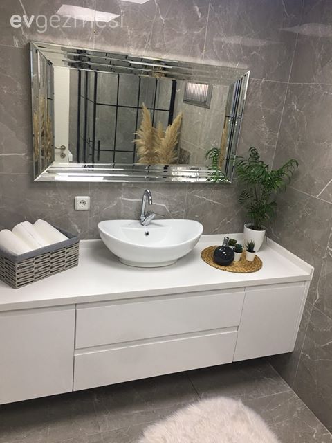 Öncesi&Sonrası: Geçmişine Sünger Çeken Modern Bir Banyo