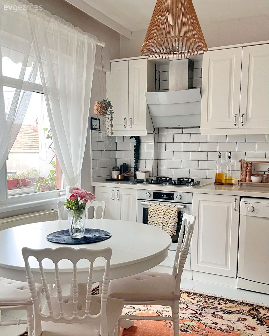 Bu Country Mutfakta Nostalji En Sıcak Şekilde Sunulmuş