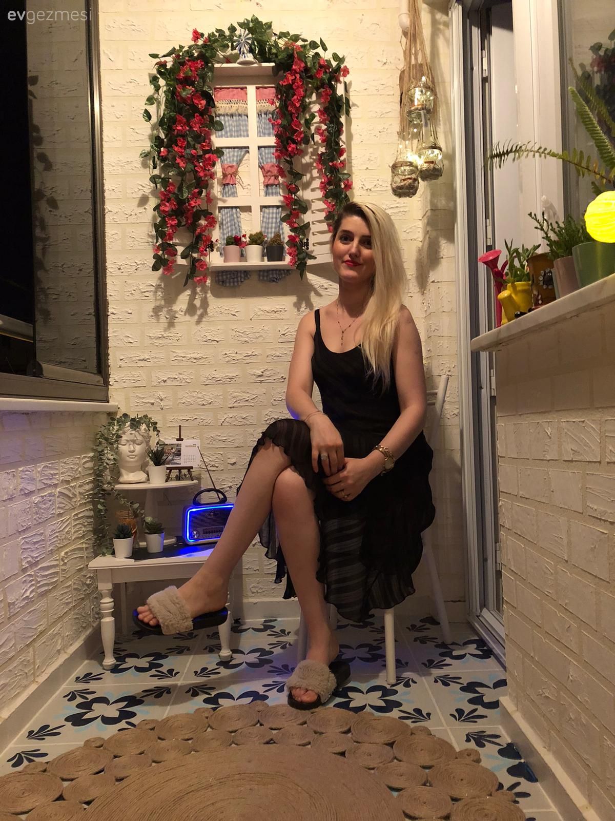 Bu Balkon Değişim İçin Çok Paraya İhtiyaç Olmadığının Kanıtı!