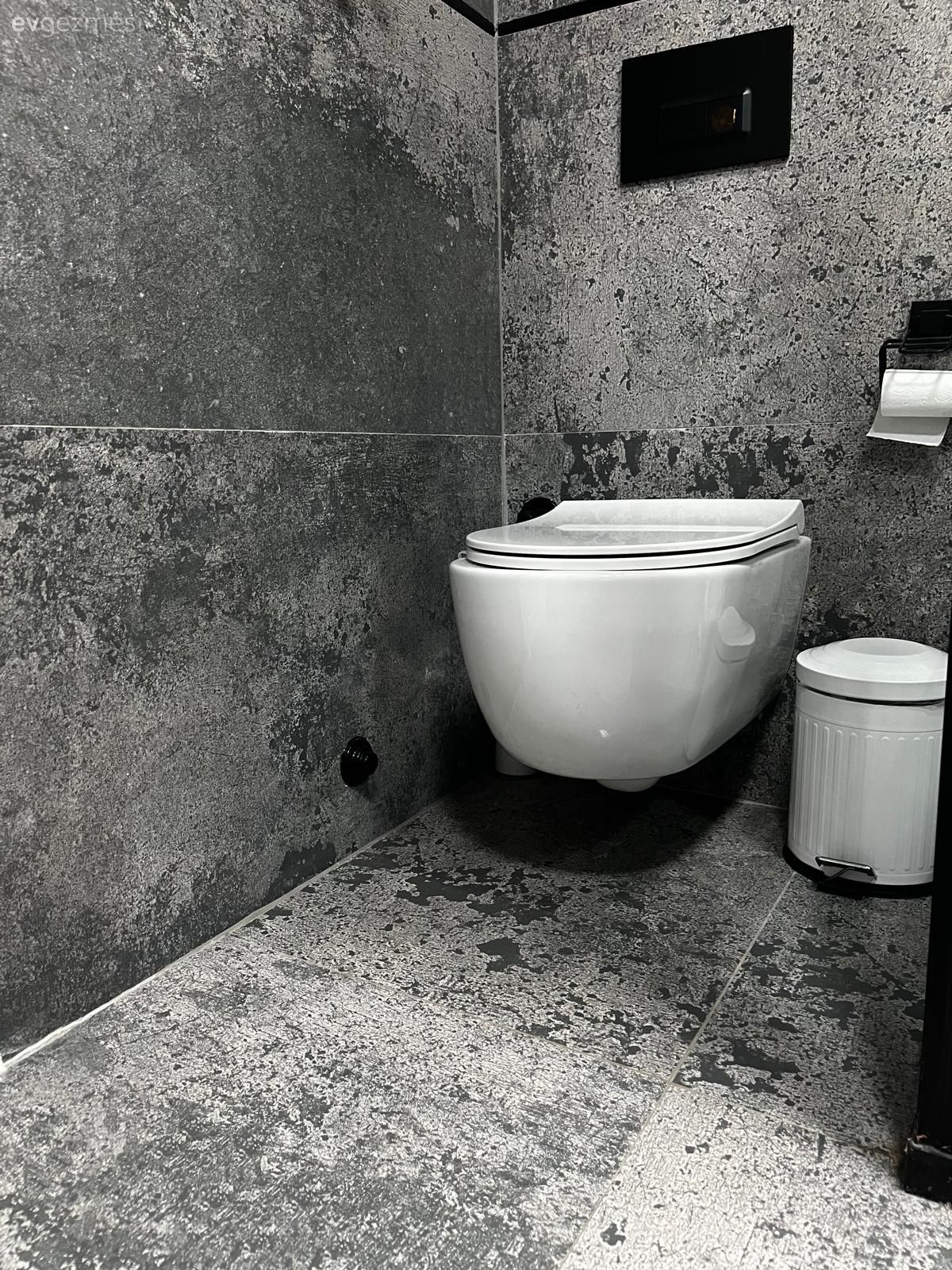 Öncesi Demode Sonrası Modern: İstanbul'dan Bir Banyo Değişimi