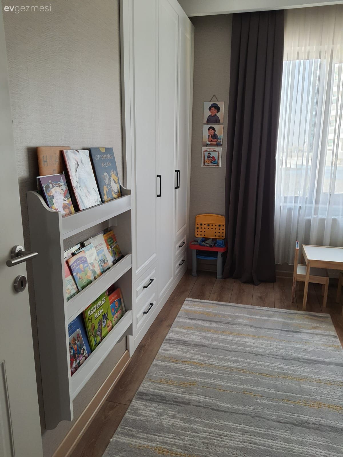 Bu  Ankara Evinde Pastel Tonlar Ahşaplarla Sıcaklık Kazanmış