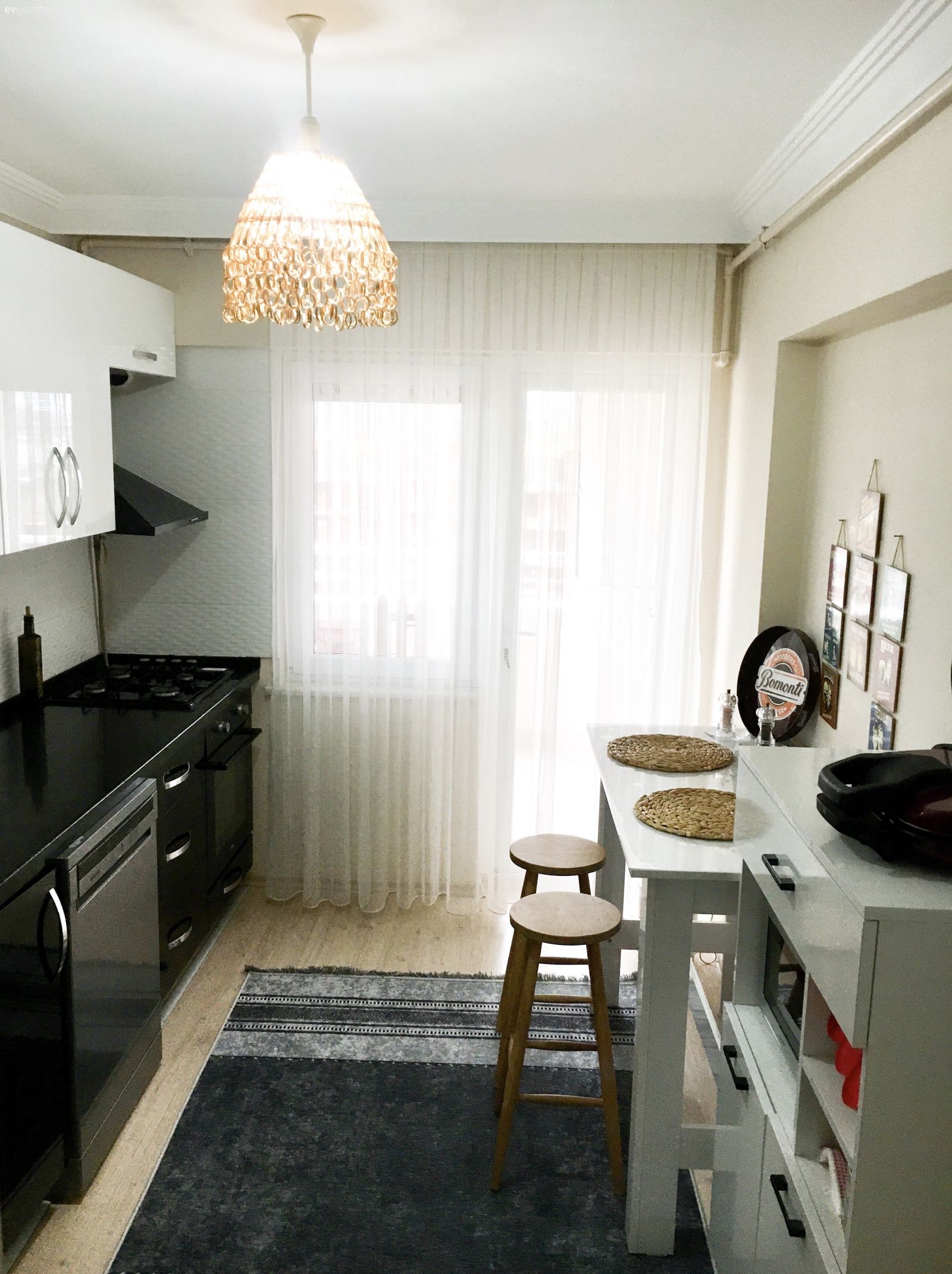 Bu Bursa Evinde Alan Küçük Olsa da Her Şey Yerli Yerinde!