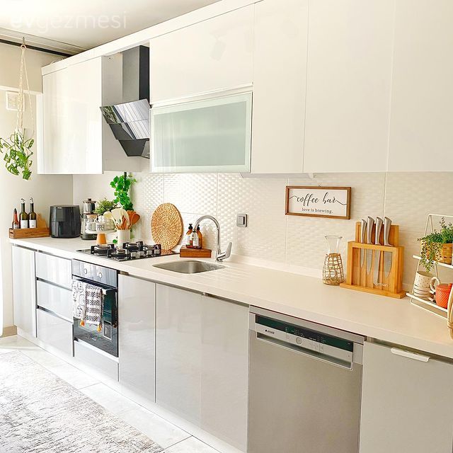 Mutfak, Beyaz, Vizon, Mutfak tezgahı, Mutfak tezgah arası, Mutfak aksesuarları, Davlumbaz