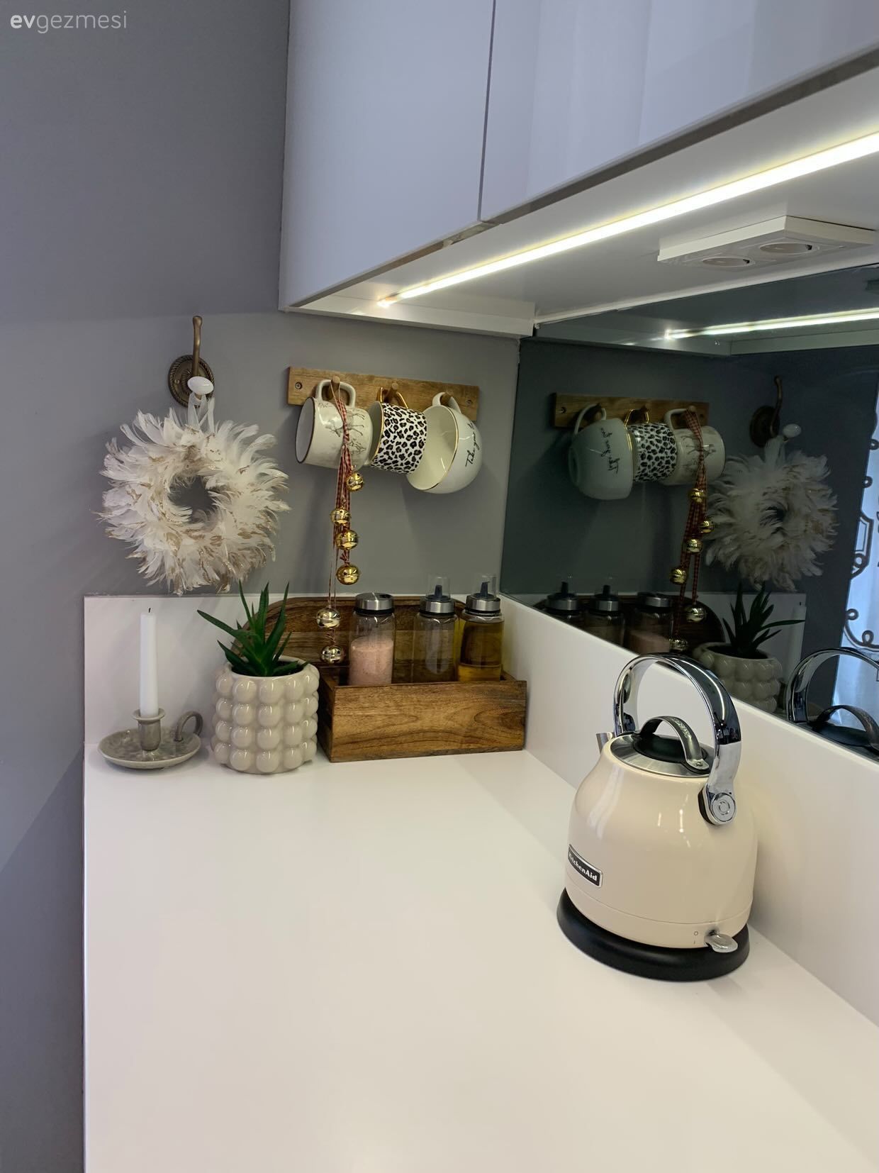 Bu Antalya Evi Modern Stili Country Eşliğinde Seviyor!