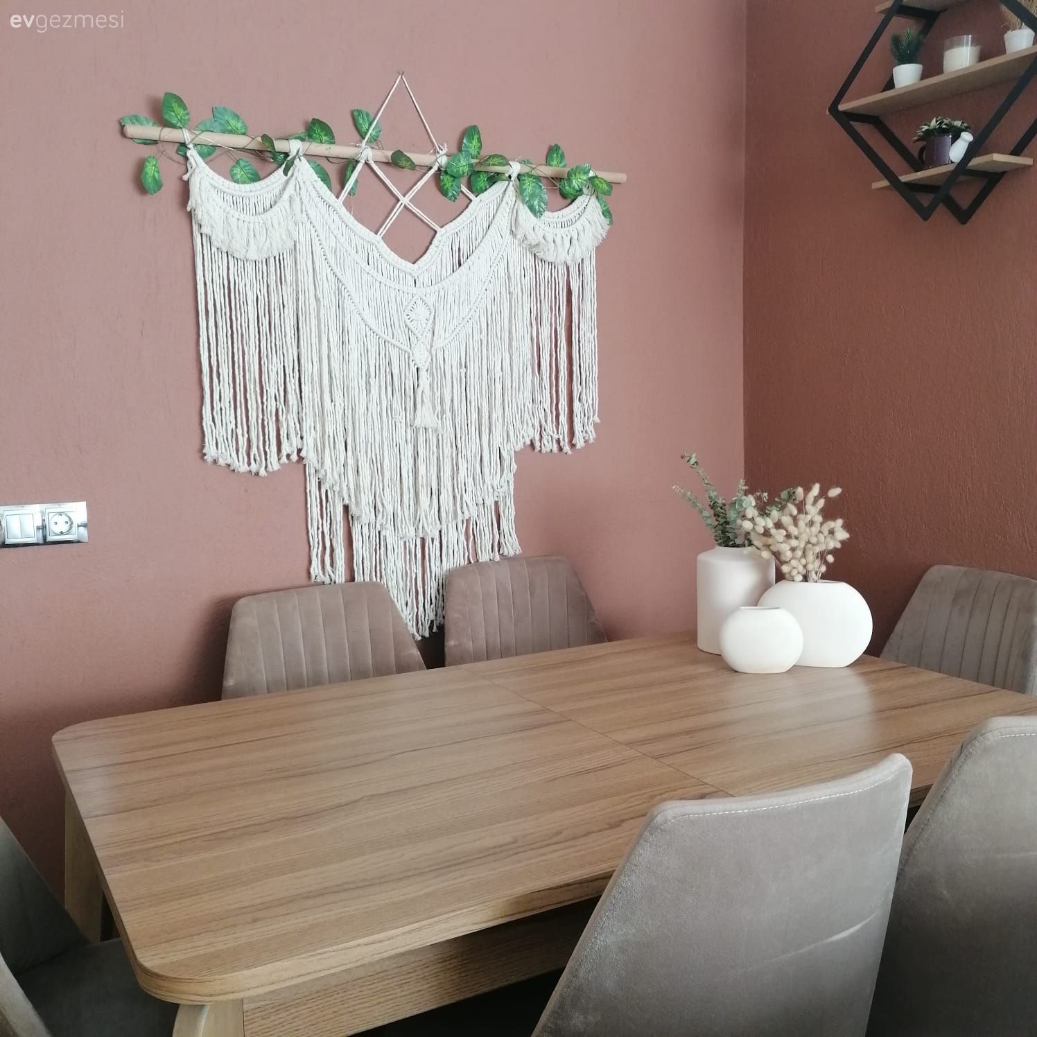 Sandalye, Makrome, Yemek masası