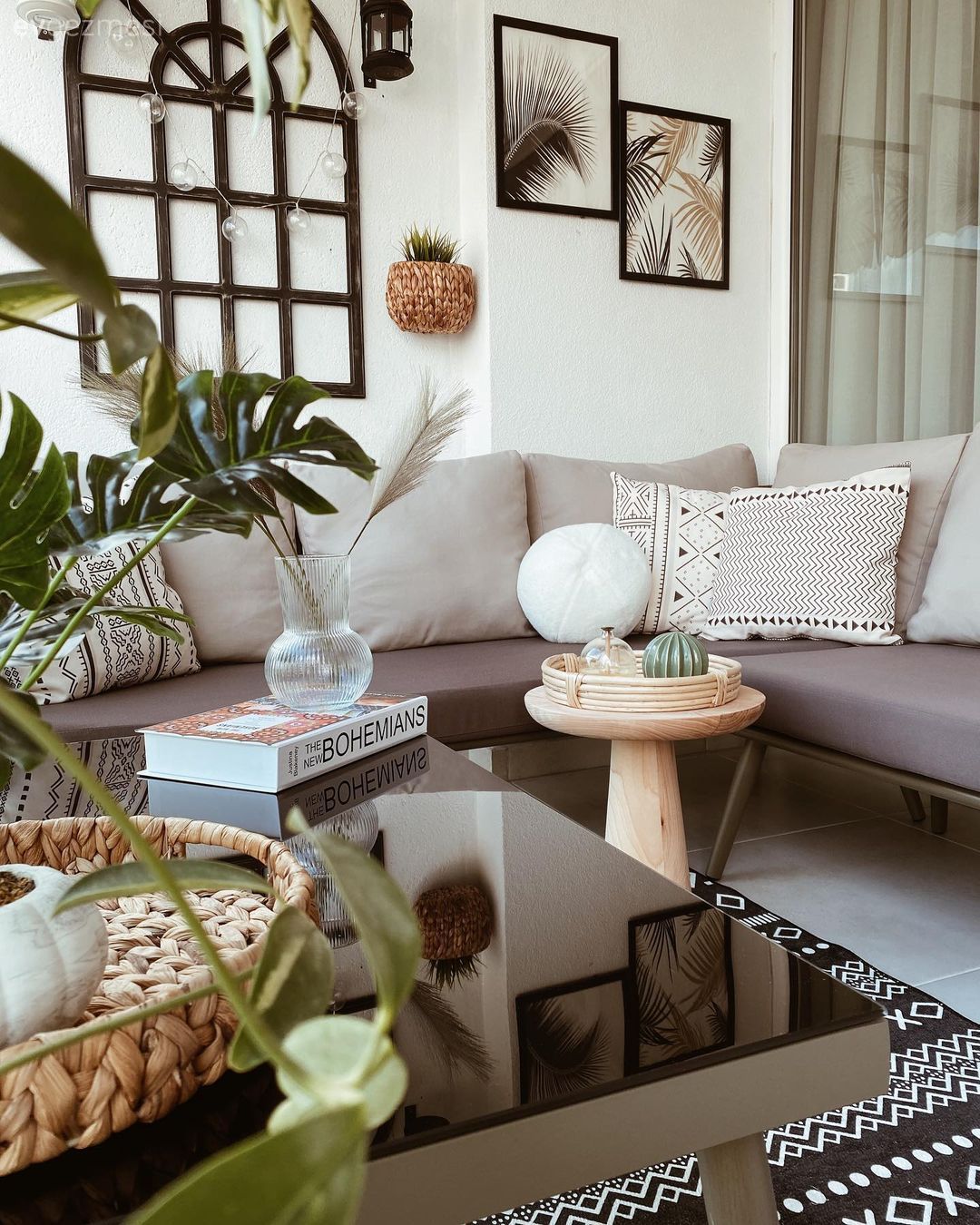 Bu Keyifli Balkon Sanki Evin İkinci Oturma Odası