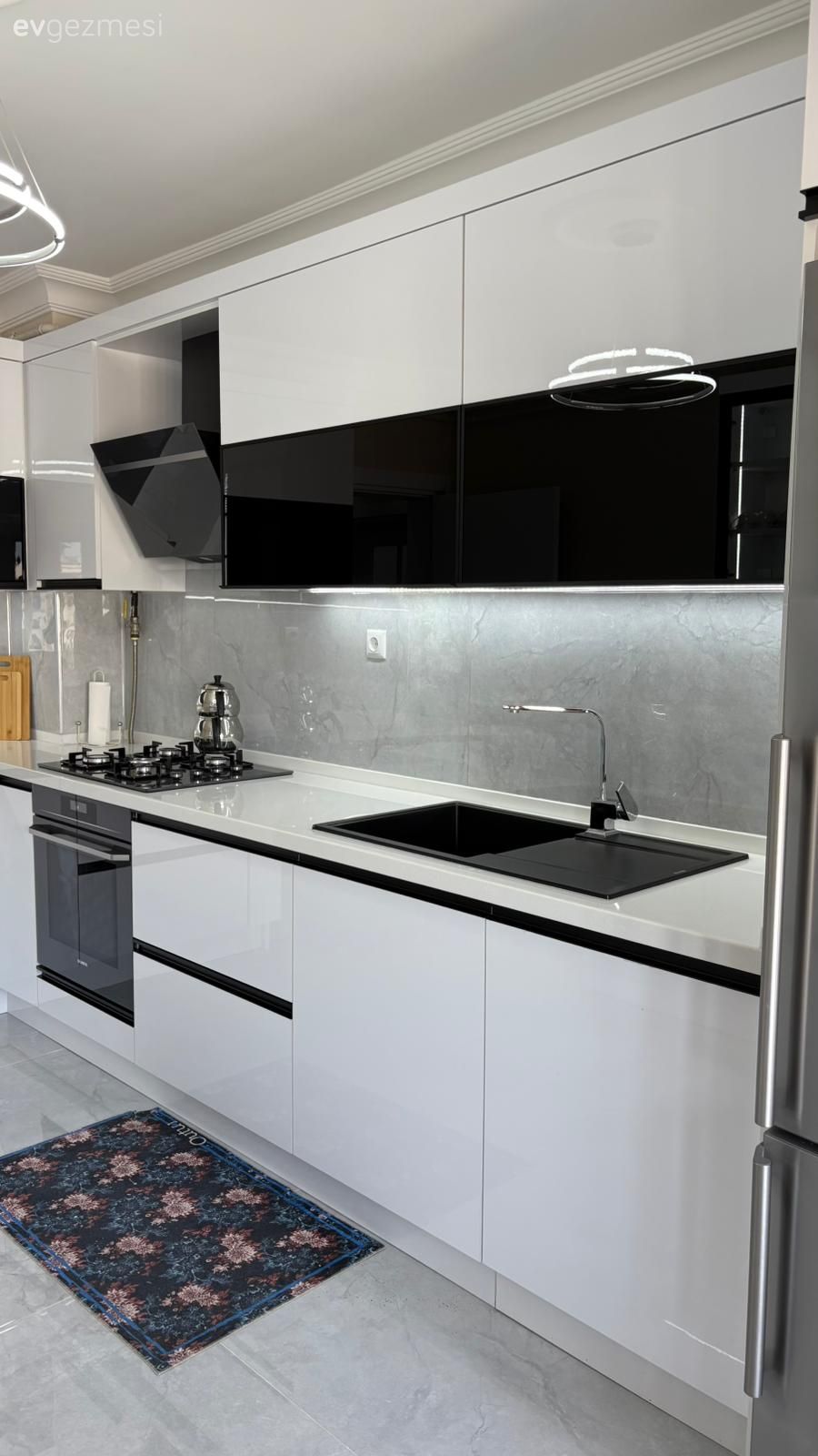 Eski Bir Evin Daha Modern Görünümüne Geçiş Öyküsü