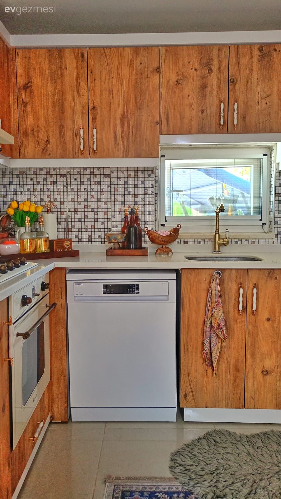 Geçmişe Işınlayan Bu Burdur Evi El Emeği Objelerle Dolu