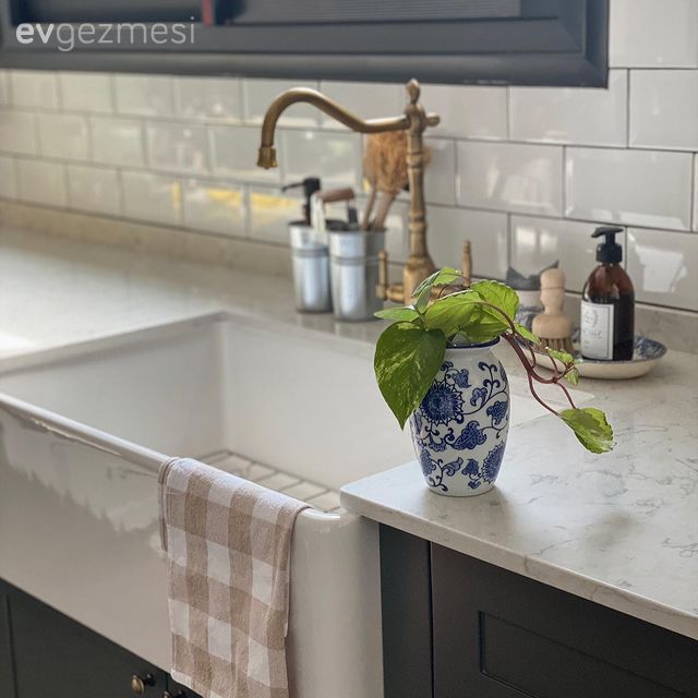 Mutfak Bataryası Seçimi: Markalar ve Fiyatlar Karşılaştırması