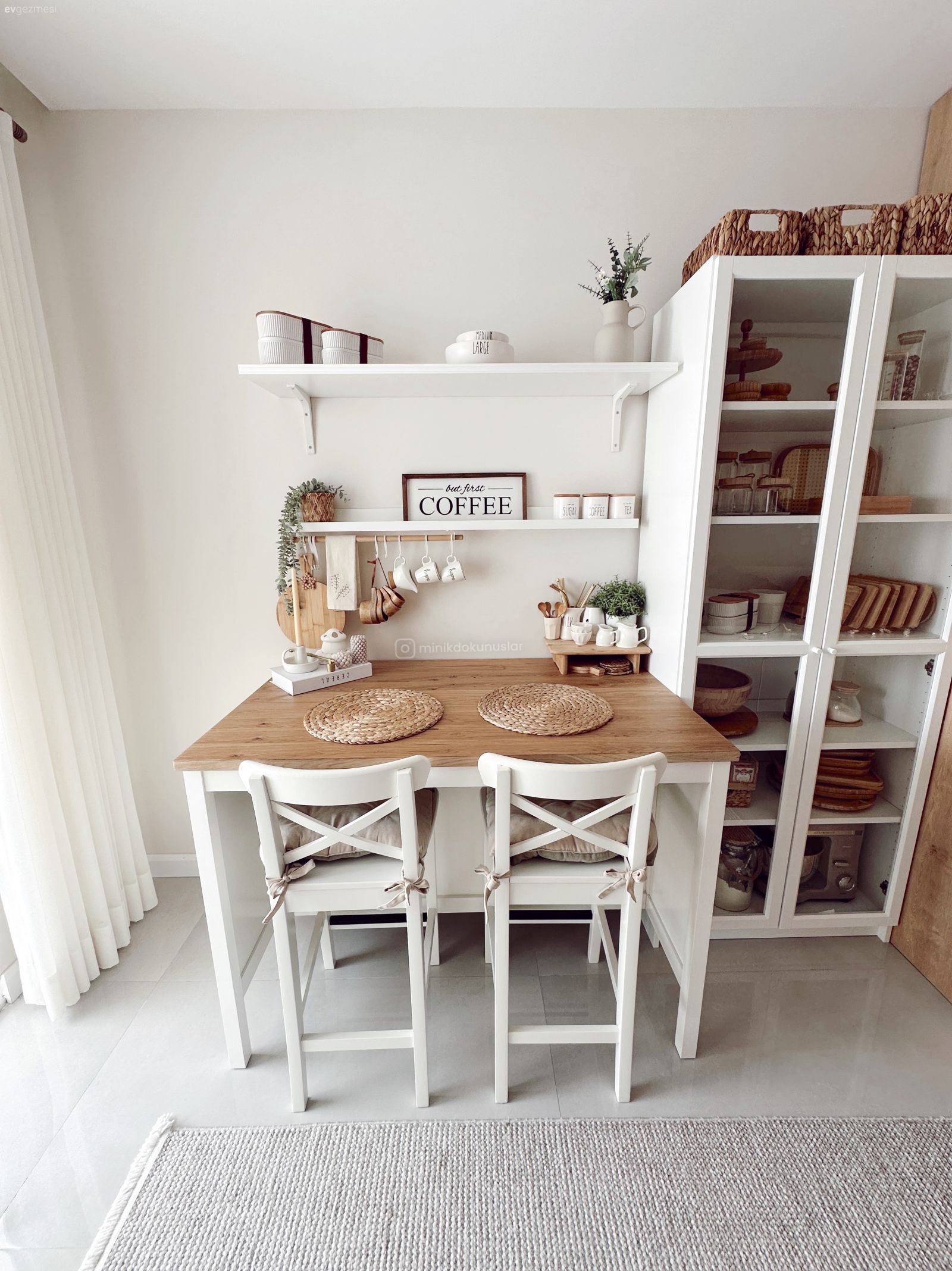 Salonundan Balkona Aynı Çizgiyi Koruyan Bursa Evi!