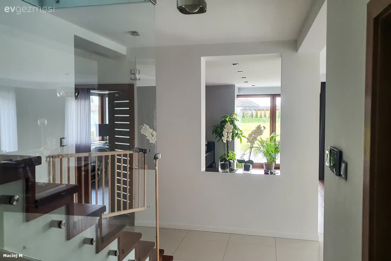 250 M2'lik İki Katlı Lüks Villa: Evin İçi ve Proje Detayları