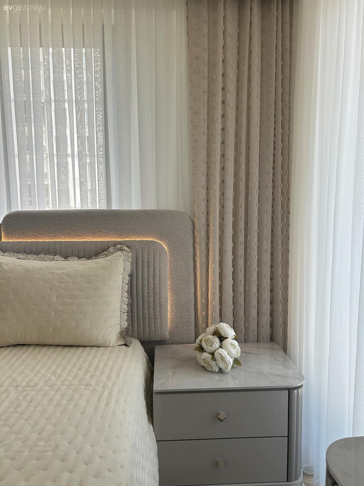 Bu Çanakkale Evi Modern ve Minimalizmin Karışımı