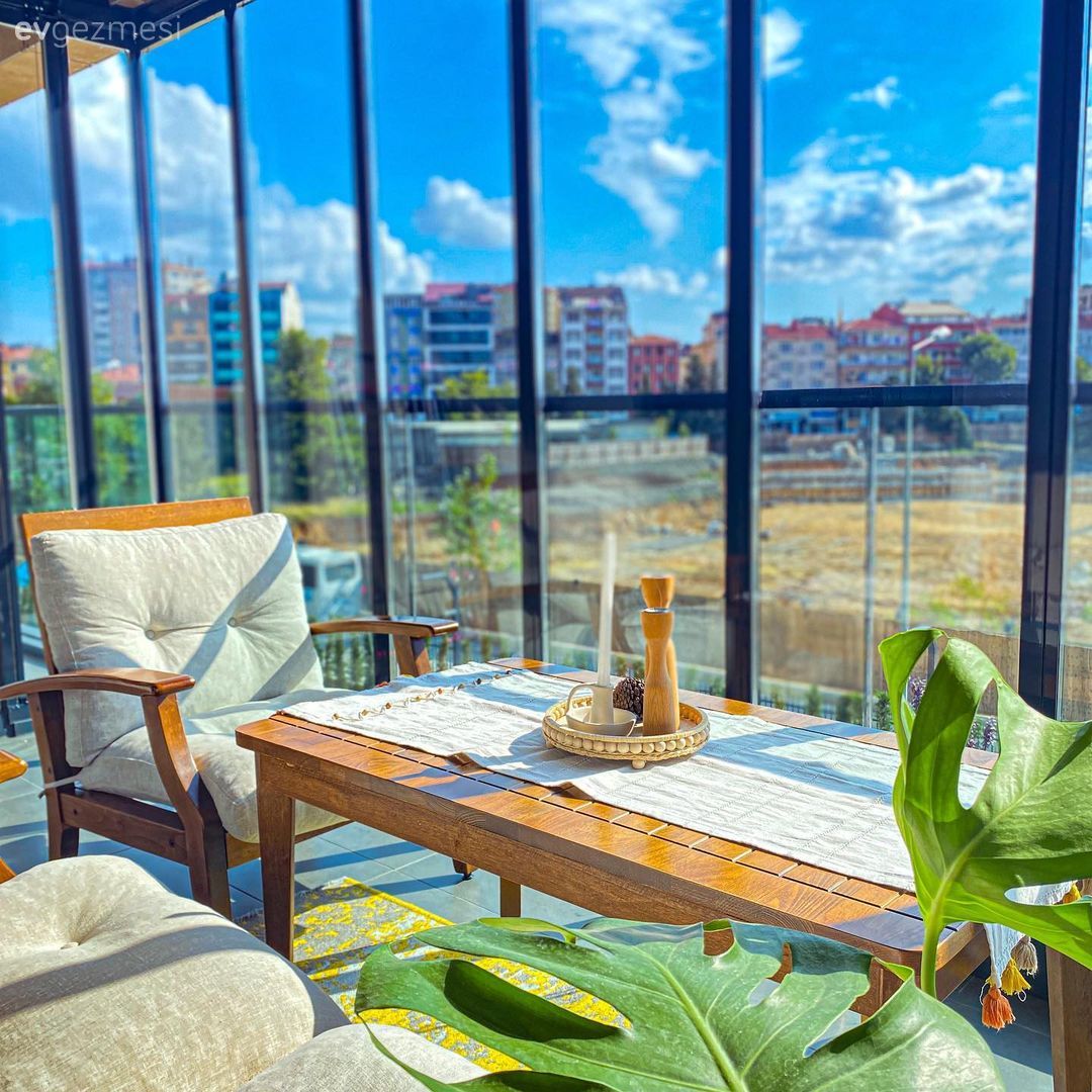 Balkon, Modern, Beyaz, Kahverengi, Ahşap Mobilya, Kapalı balkon