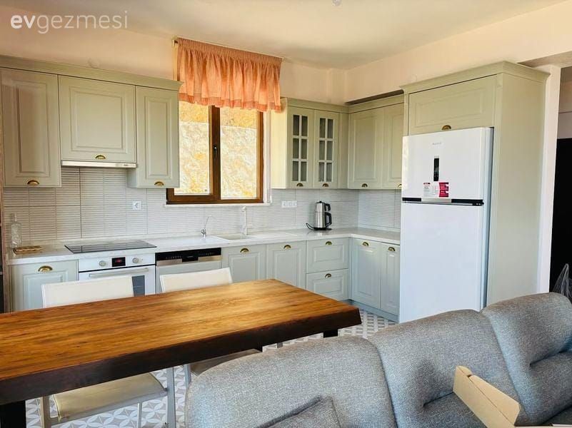 Bursa'daki Bu Mutfak Aynı Tip Dekorlardan Sıkılanlara İyi Bir Örnek!