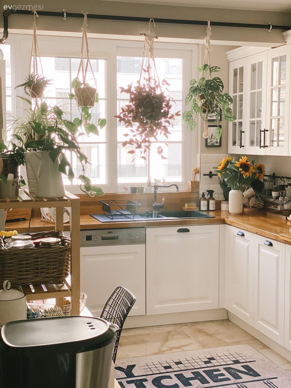 Bu İstanbul Evi Her Parçasıyla Doğaya Şükranlarını Sunuyor!