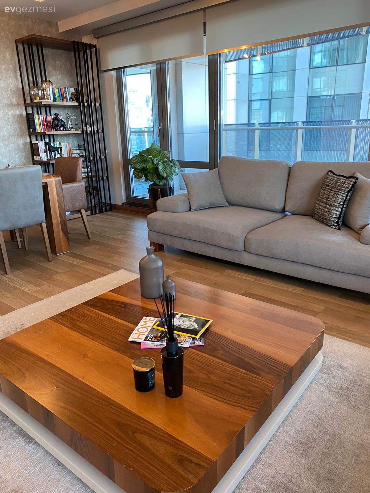 Bu İstanbul Evini Gri Renk Birçok Tonuyla Şereflendirmiş