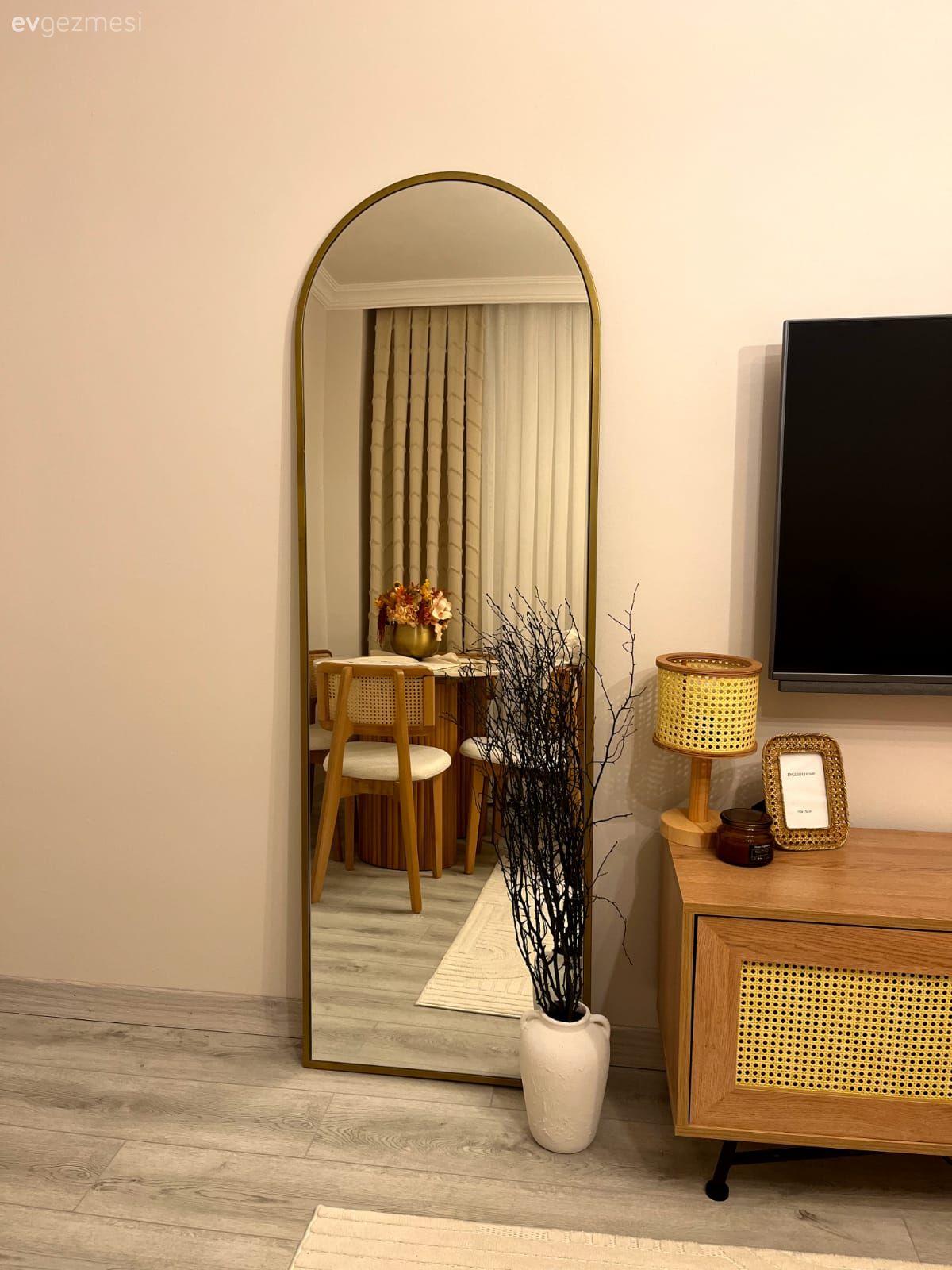 Boy aynası, Ayna, Tv ünitesi, Tv ünitesi aksesuarları, Ev Aksesuar, Ahşap Mobilya