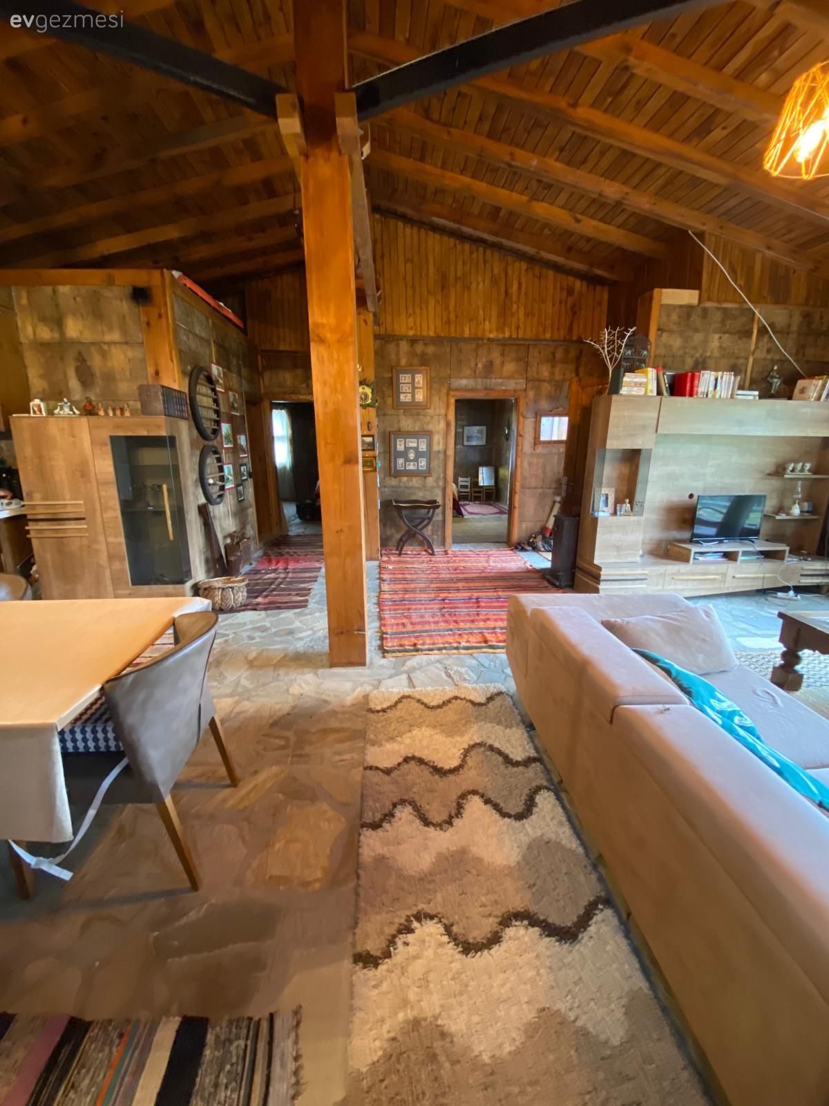 Ahşap ev, Açık konsept yaşam alanı, Rustik, Kilim, Halı, Müstakil Ev