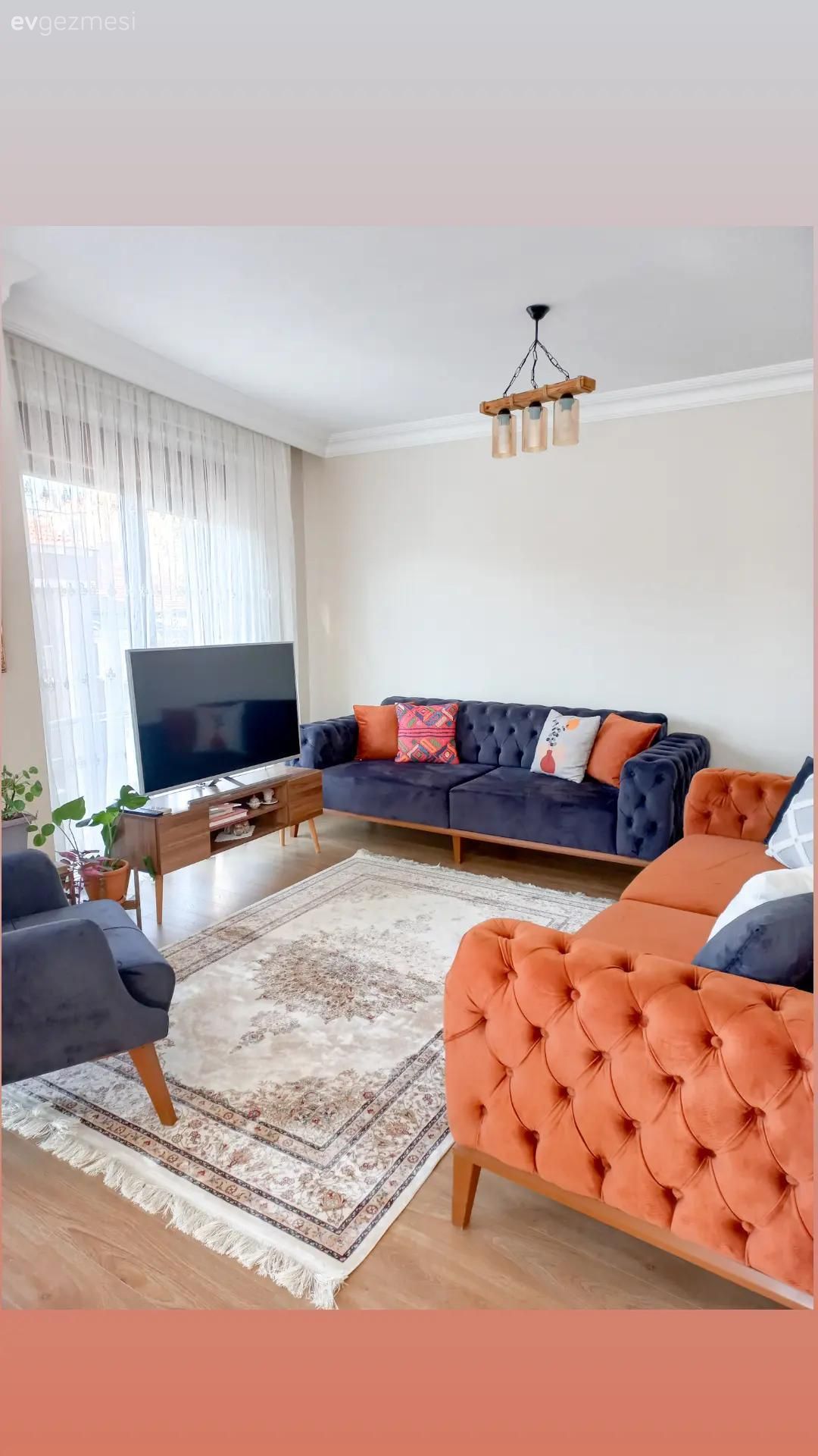 Bu Üsküdar Evi Turuncunun Enerjisinden Fazlasıyla Yararlanmış