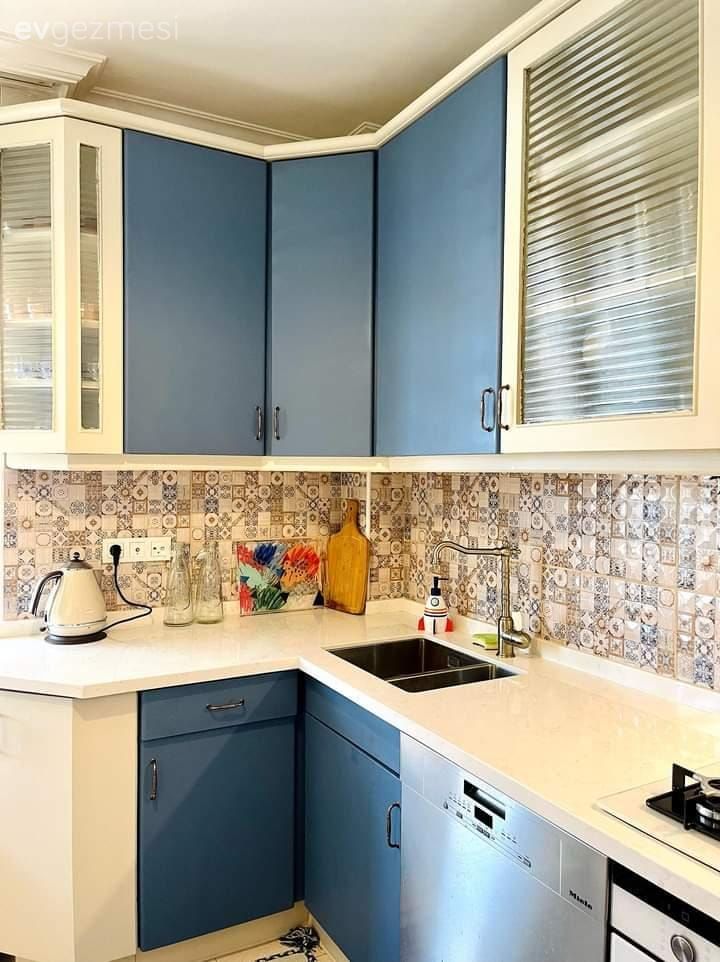 Bir İç Mimar ve İnşaat Teknikerine Ait Bu Evde Her Köşe Özeleştirilmiş!