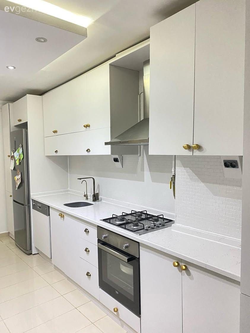 Öncesi&Sonrası: Rehavet Çöken Mutfak Ferahlığa Kavuşmuş