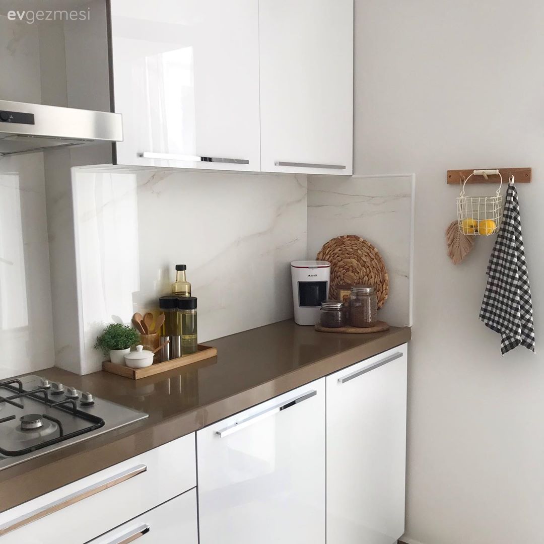 Mutfak, Beyaz, Beyaz mutfak, Mutfak tezgahı, Mutfak tezgah arası, Davlumbaz