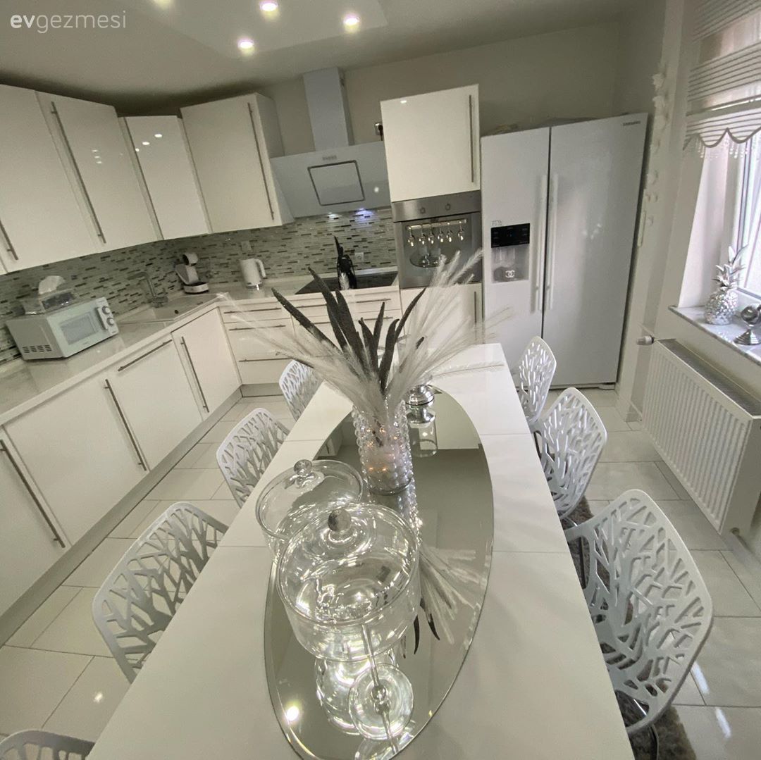 Ne Sade Ne De Gösterişli: Kendine Has Dengeye Sahip Bir Dekor