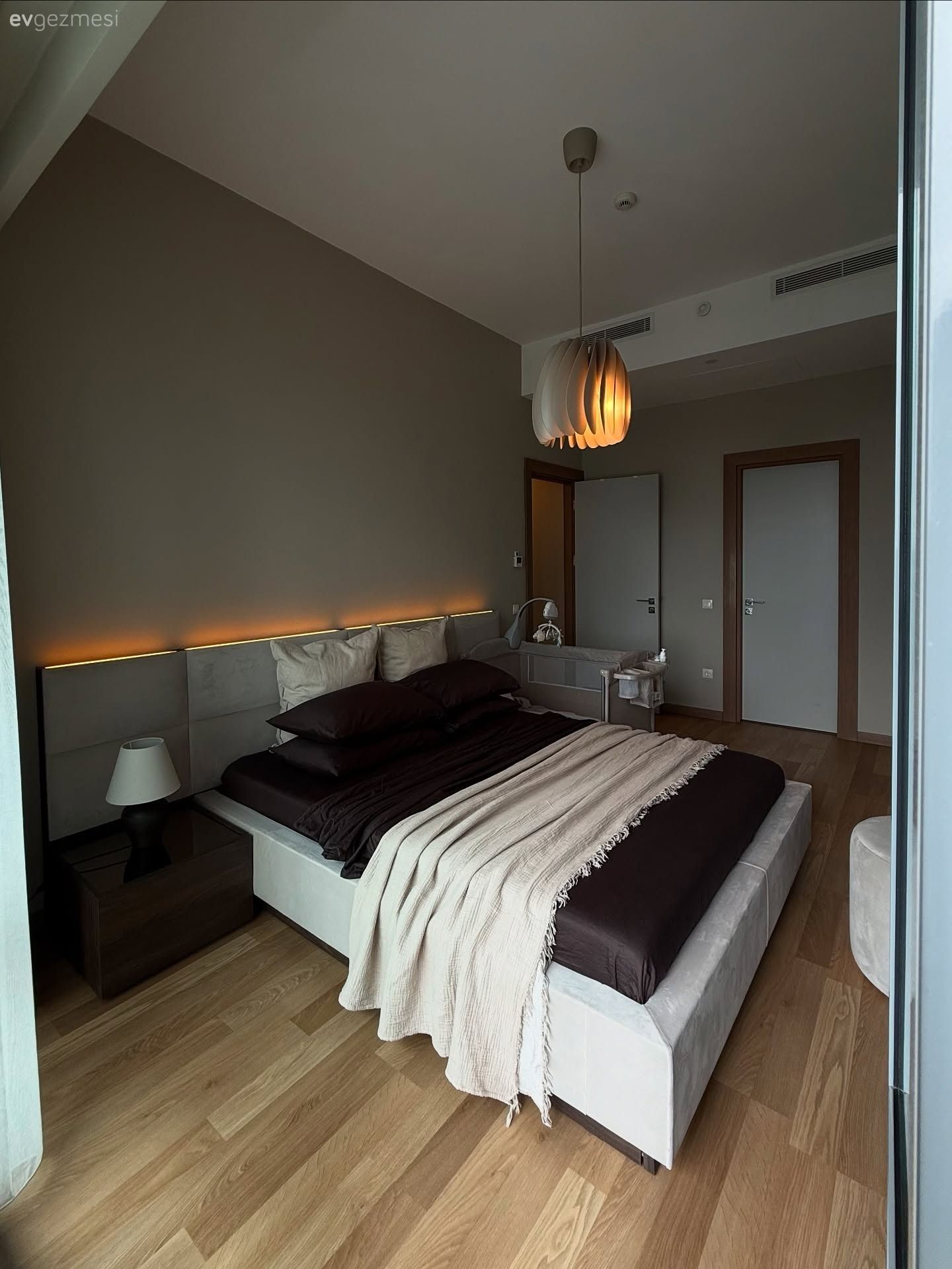 Bu İç Mimar Evinde Detaylar Ortamı Zenginleştirmiş