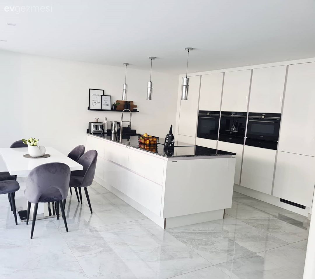 Modern, Amerikan Mutfak, Mutfak, Beyaz, Siyah, Gri, Kulpsuz mutfak dolabı, Mutfak zemin seramikleri, Ankastre, Ada mutfak, Mutfak tezgahı, Mutfak tezgah arası, Mutfak aksesuarları, Mutfak masası, Sandalye