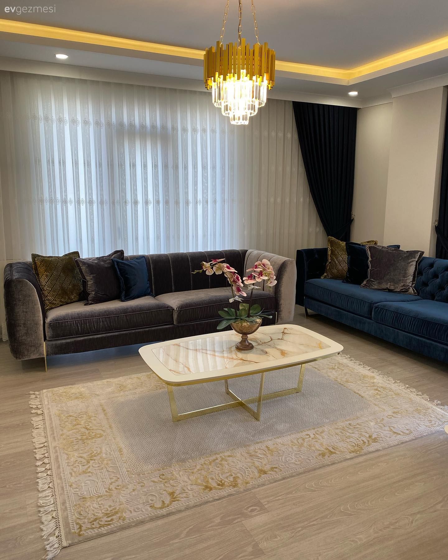 Bu Rize Evi Gösterişli Olmayı Biraz Seviyor!