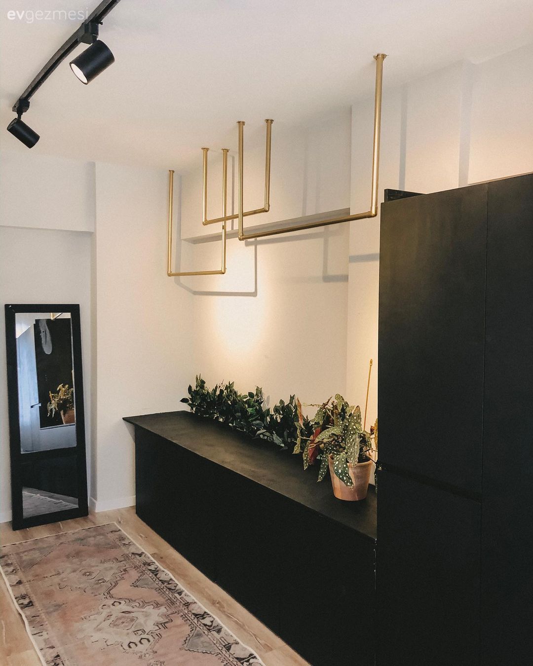 Değişime Aşina Bu Bursa Evi Tüm Detaylarıyla Şen Şakrak