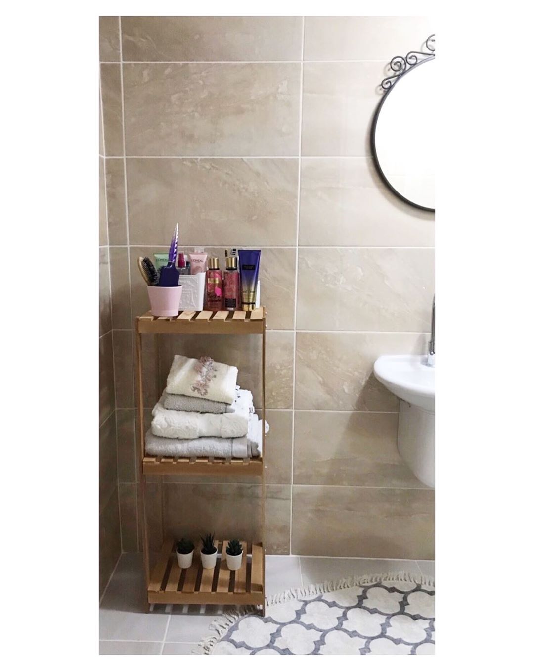 Banyo, Banyo seramikleri, Banyo dolabı, Banyo aynası