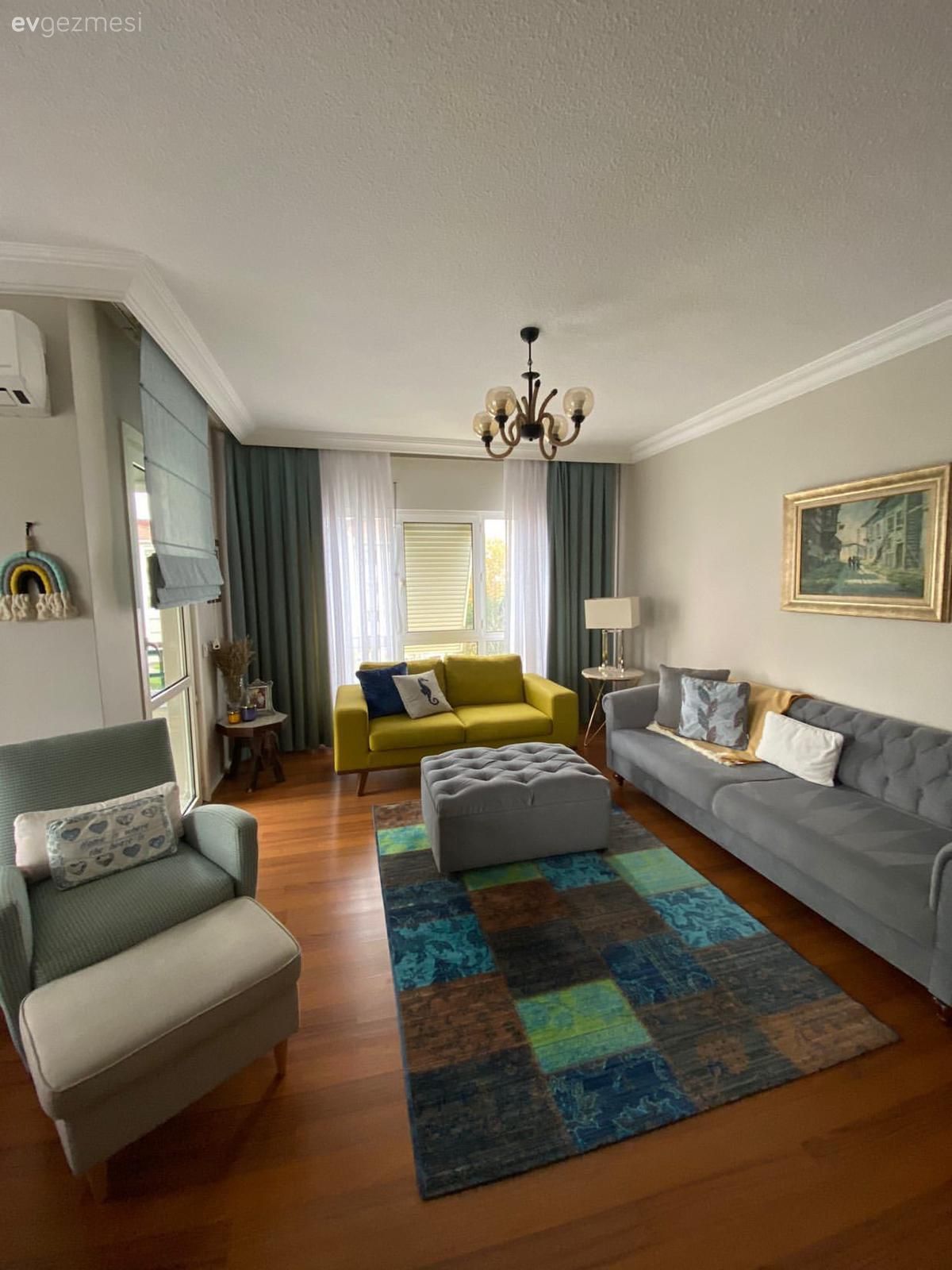 Bu İstanbul Evinde Canlı Renkler Şarkılarını Neşeyle Söylüyor!