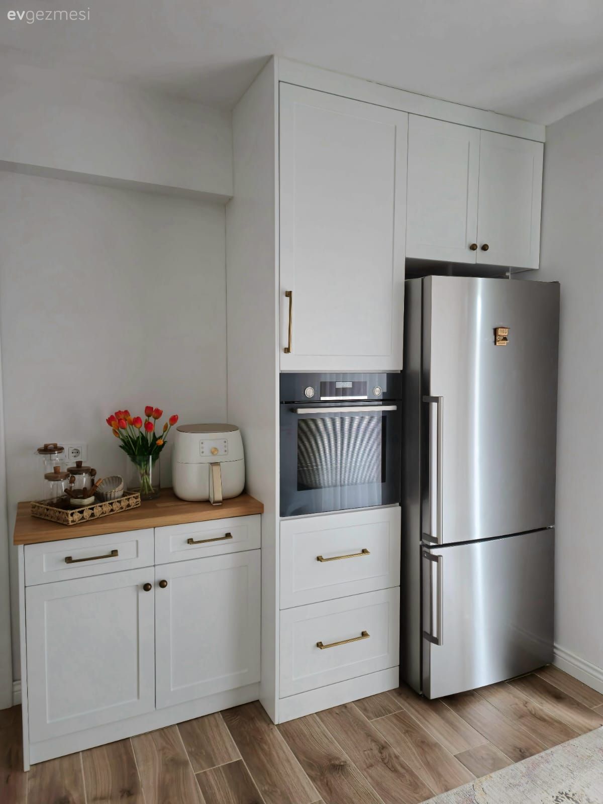 Tavana Kadar Dolaplı Bu Kocaeli Evinde Eşya Koyacak Yer Çok