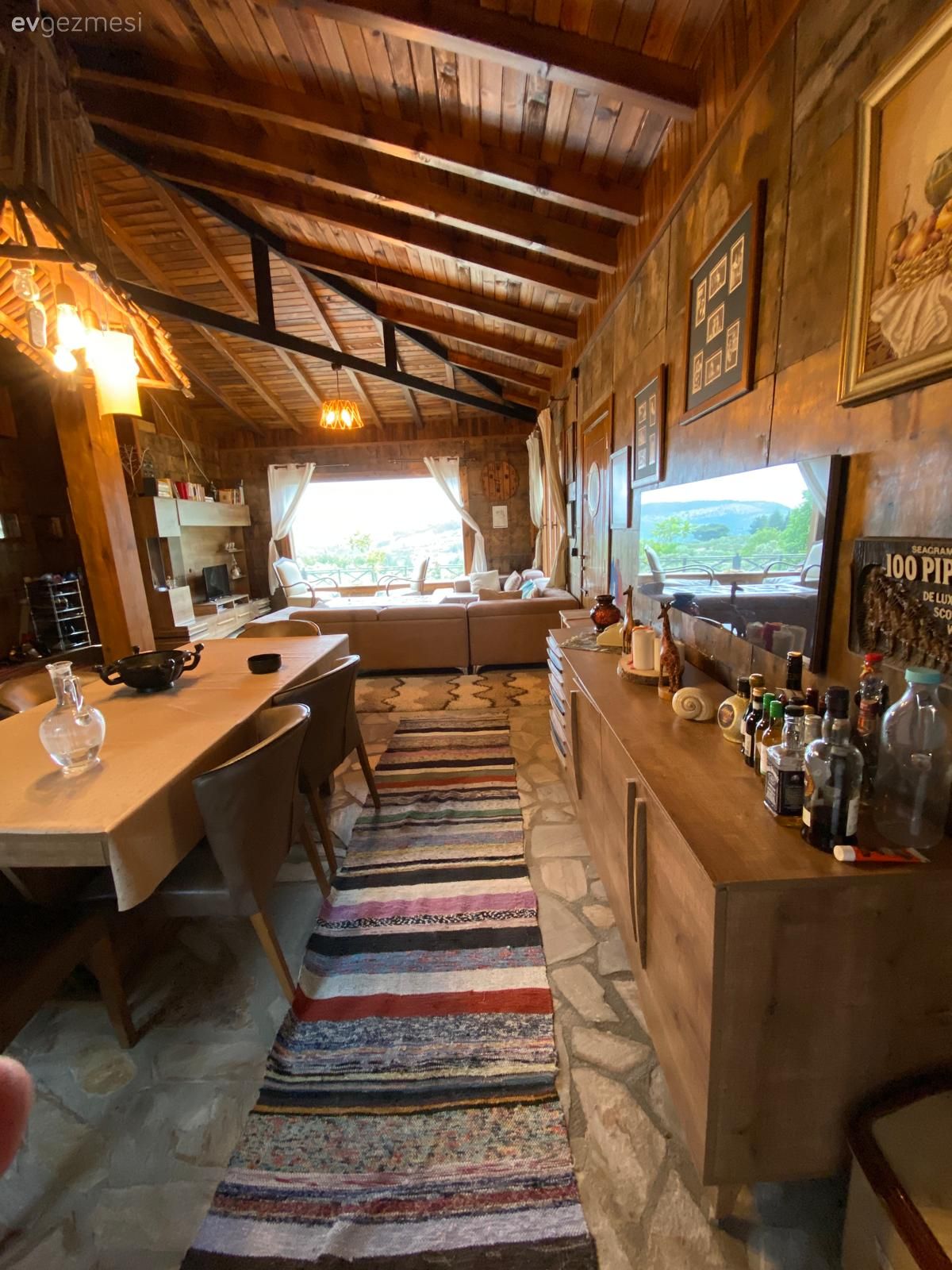 Kim Der Ki Bu Büyüleyici Evin Ahşapları Eski Bir Yolcu Gemisinden Alınmış!