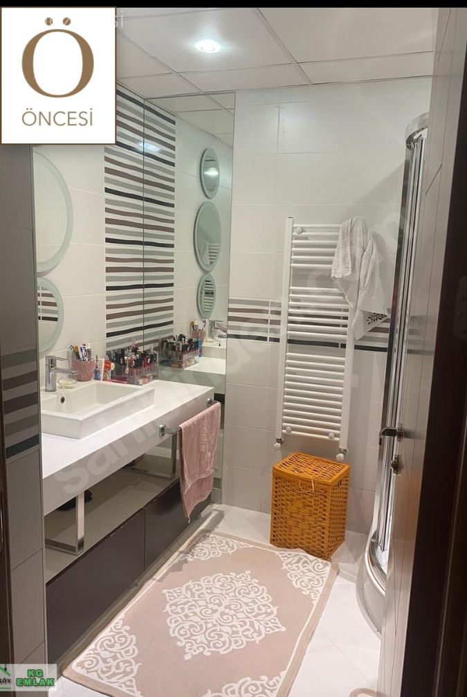 Öncesi&Sonrası: Modern Çehreye Bürünen İki Banyo!