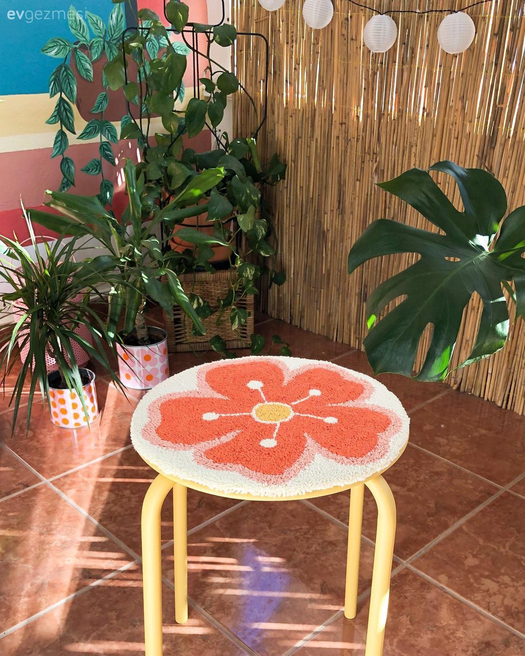 Öncesi&Sonrası: Bu Balkonun Duvarı Tabloları Kıskandıracak Cinsten!