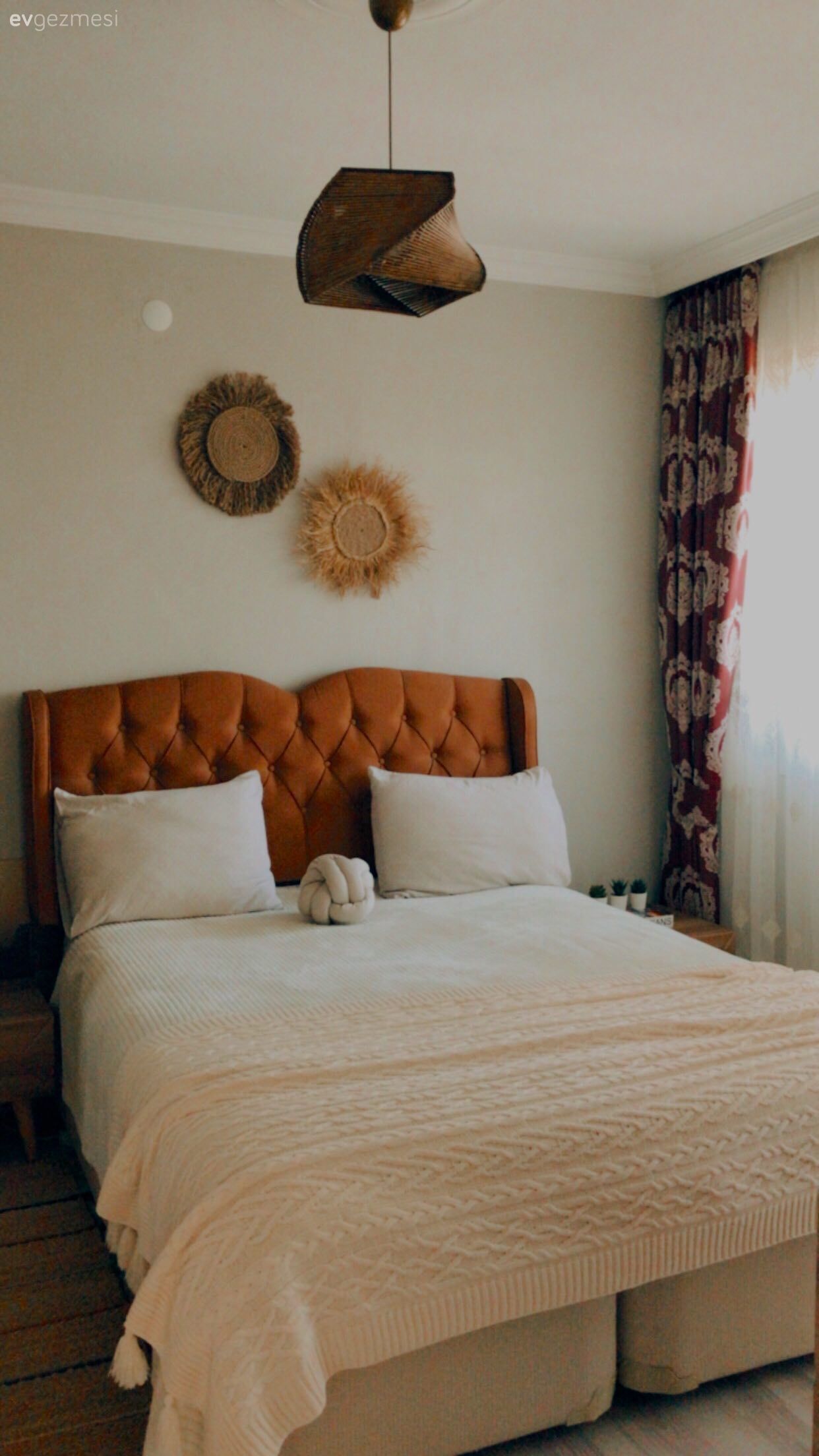 Yatak Odası, Turuncu, Beyaz, Fon perde, Perde, Yatak başlığı