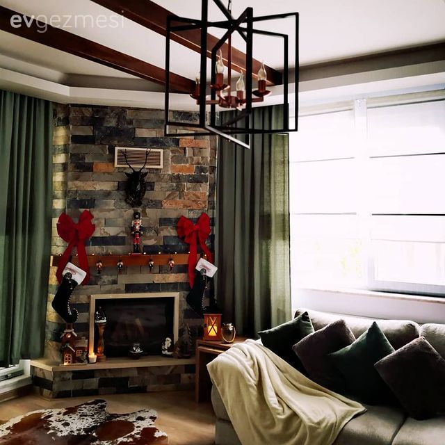 Bu Koca Çiftliğin Dışı Bağ Bahçe İçi Bitmeyen Neşe