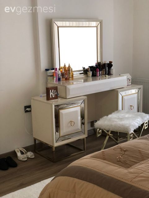 Makyaj masası, Yatak Odası, Makyaj aynası, Beyaz, Kahverengi, Krem, Puf