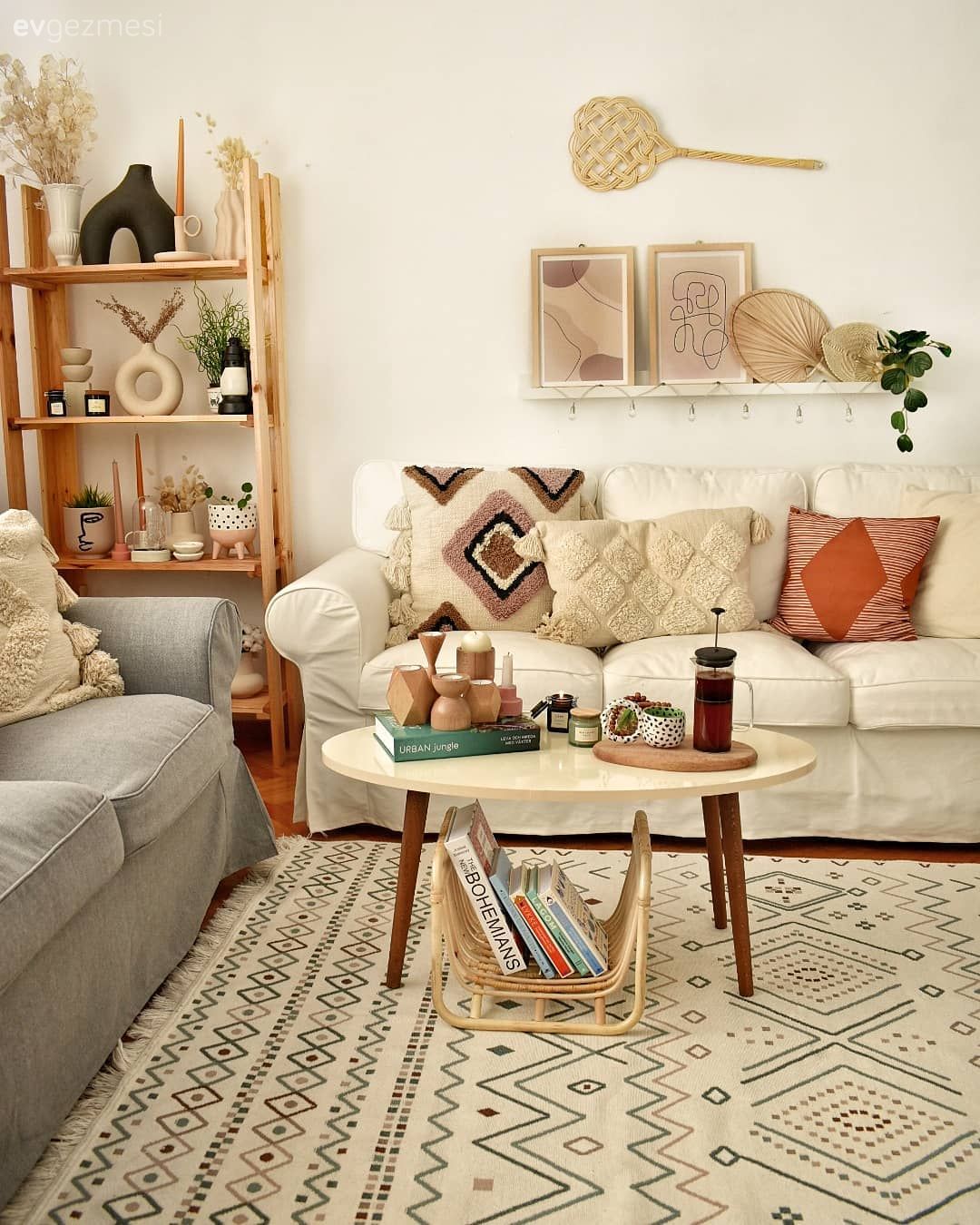 Bitki ve Hasırları Demirbaş Olarak Gören Bu Ev Oldukça Keyifli!